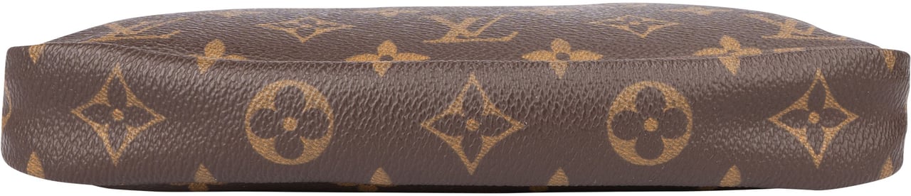 Louis Vuitton Louis Vuitton Canvas Monogram Pochette Accessoire Handbag Bruin