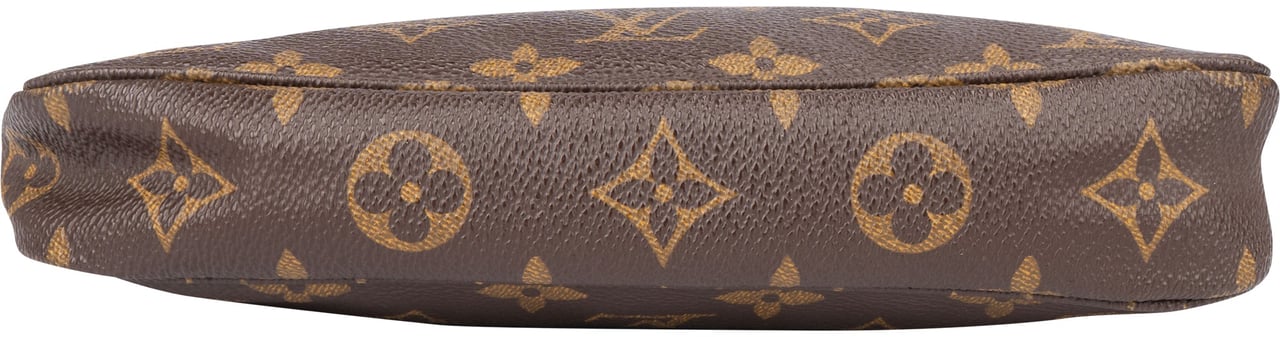 Louis Vuitton Louis Vuitton Canvas Monogram Pochette Accessoire Handbag Bruin