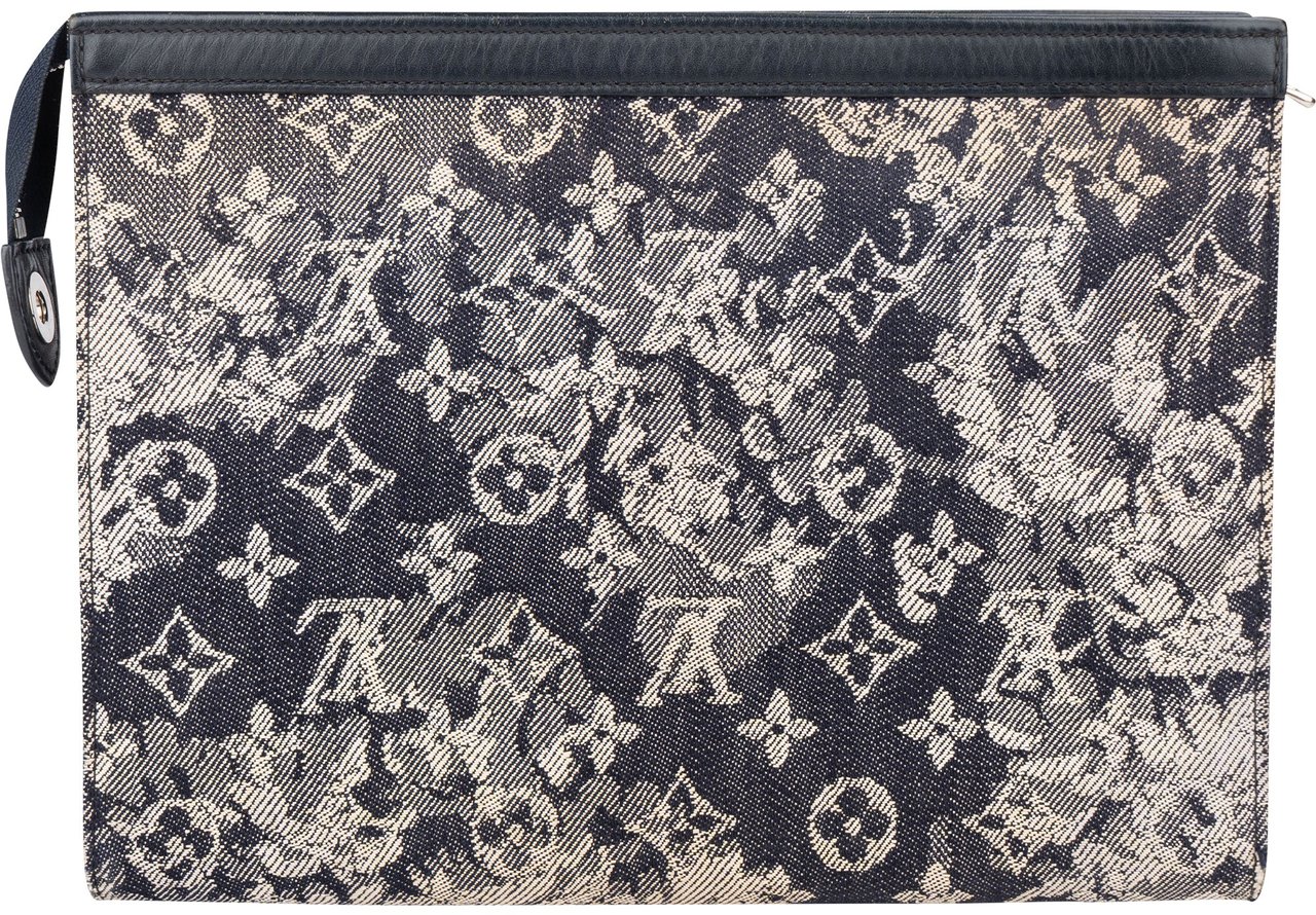 Louis Vuitton Louis Vuitton Tapestry Monogram Pochette Voyage MM Clutch Blauw