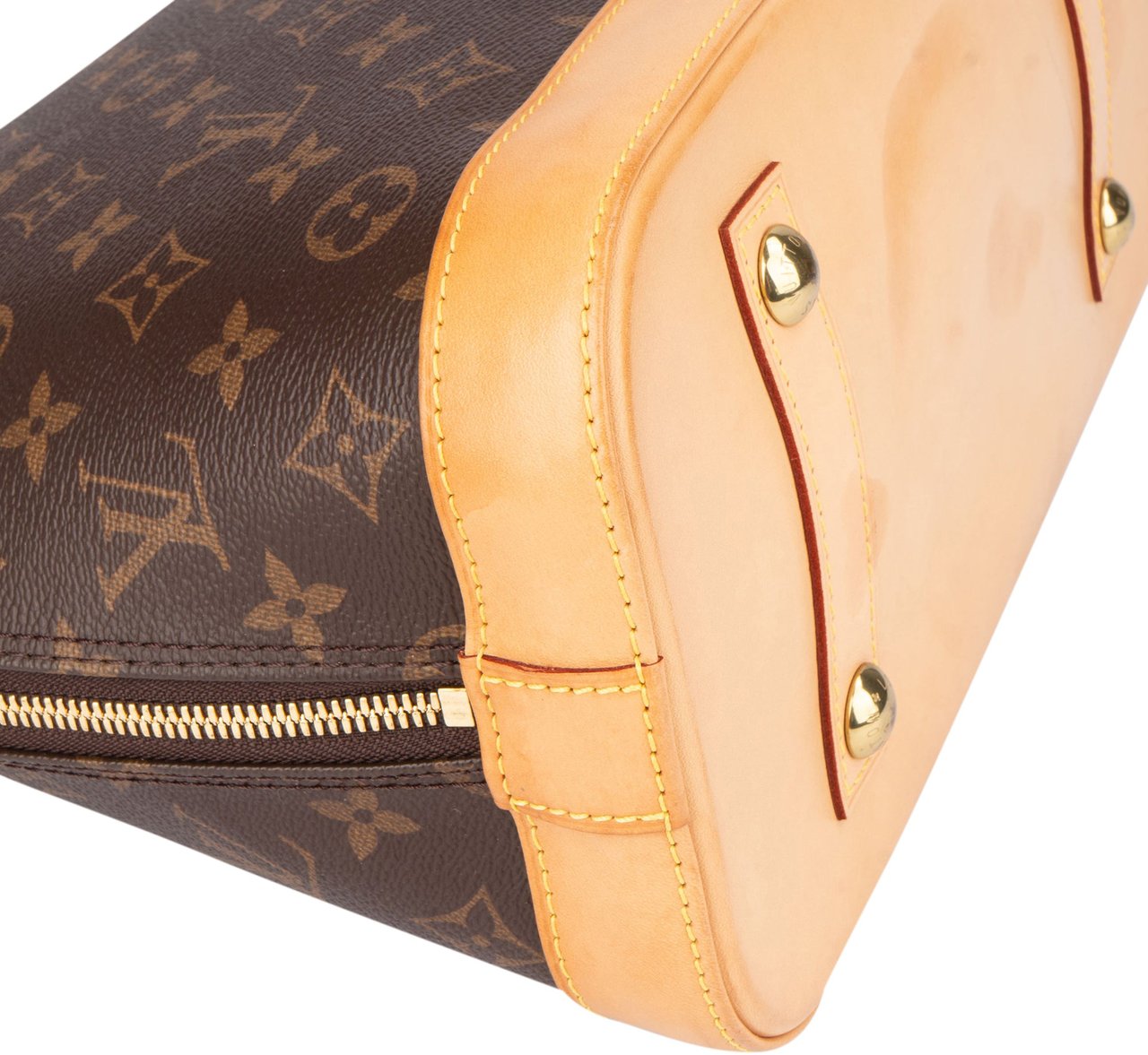 Louis Vuitton Louis Vuitton Canvas Monogram Alma PM NM Handbag Bruin