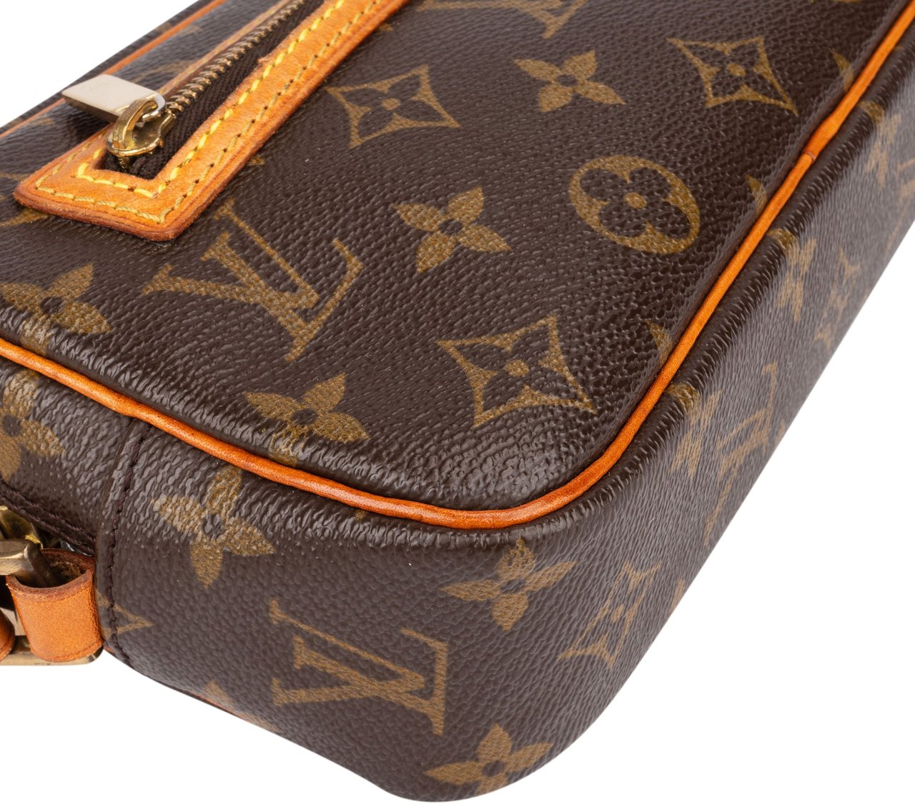 Louis Vuitton Louis Vuitton Canvas Monogram Pochette Cite Handbag Bruin