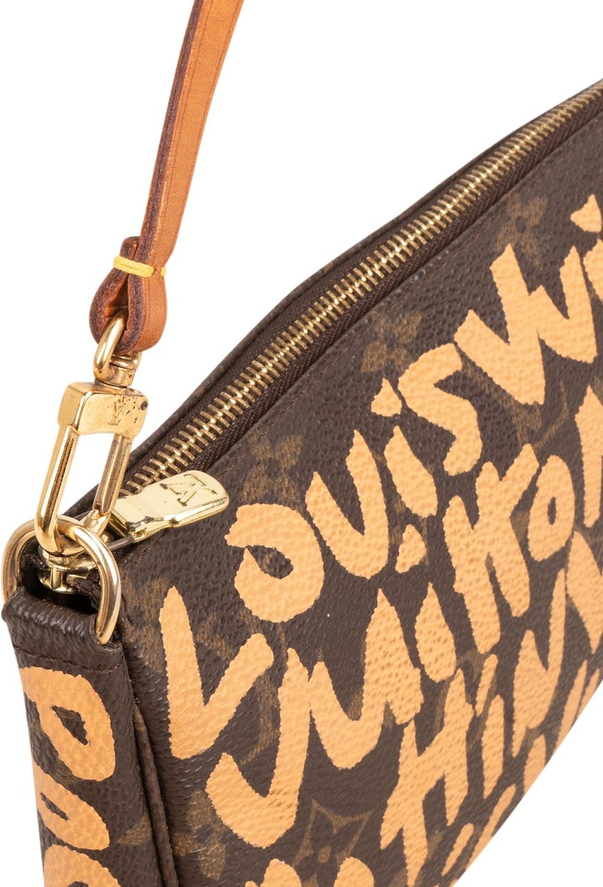 Louis Vuitton Limited Monogram Graffiti Pochette Accessoires Handbag Bruin