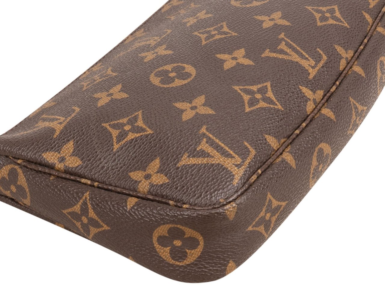 Louis Vuitton Monogram Canvas Pochette Accessoires Handbag Bruin
