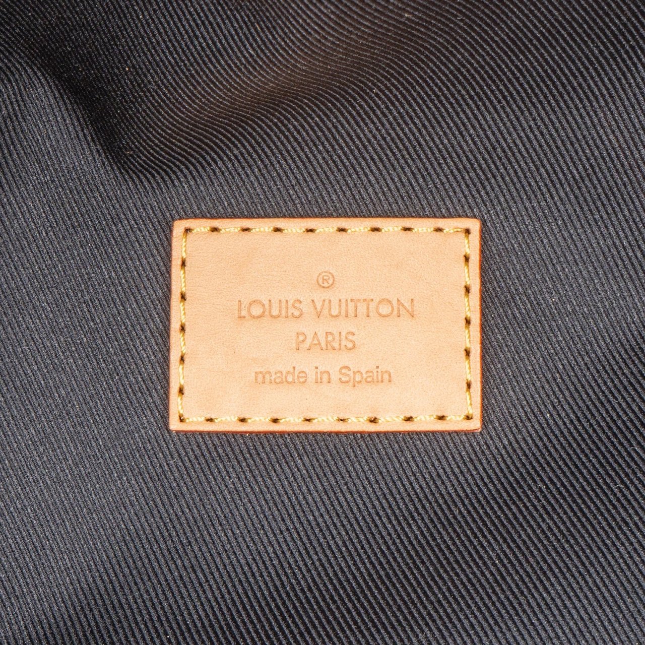 Louis Vuitton Monogram Canvas Crossbody Bag Bumbag Bruin