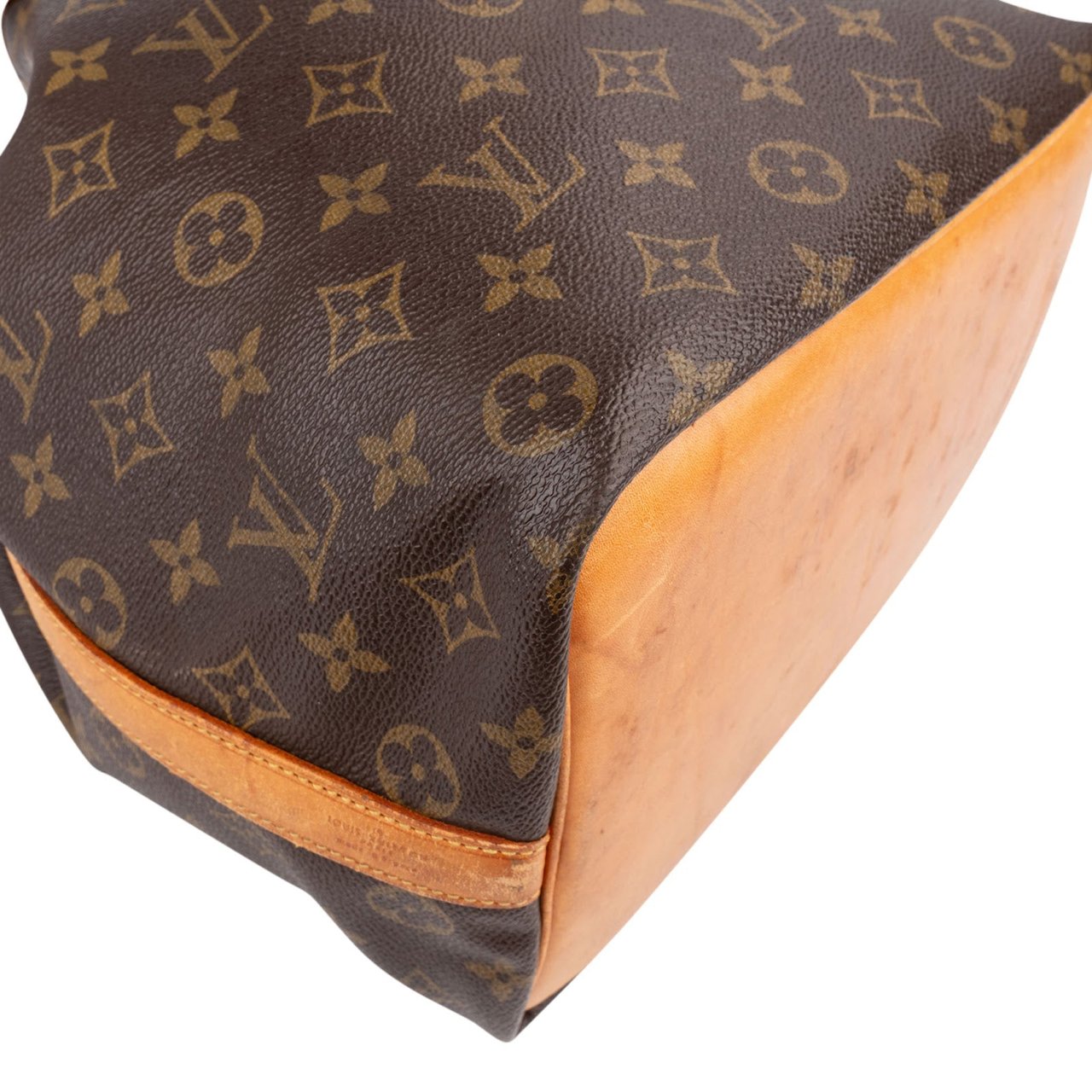 Louis Vuitton Monogram Canvas Sac Noé Petit Shoulder Bag Bruin
