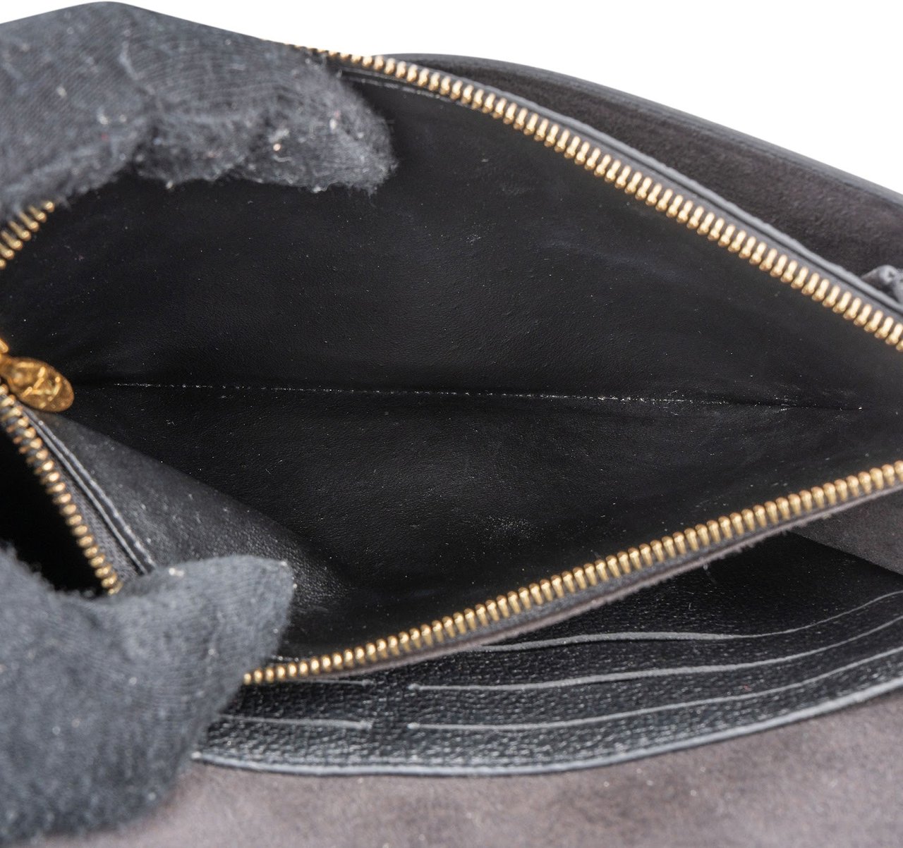 Louis Vuitton Noir Leather Empreinte Monogram Vavin Chain Crossbody Bag Zwart