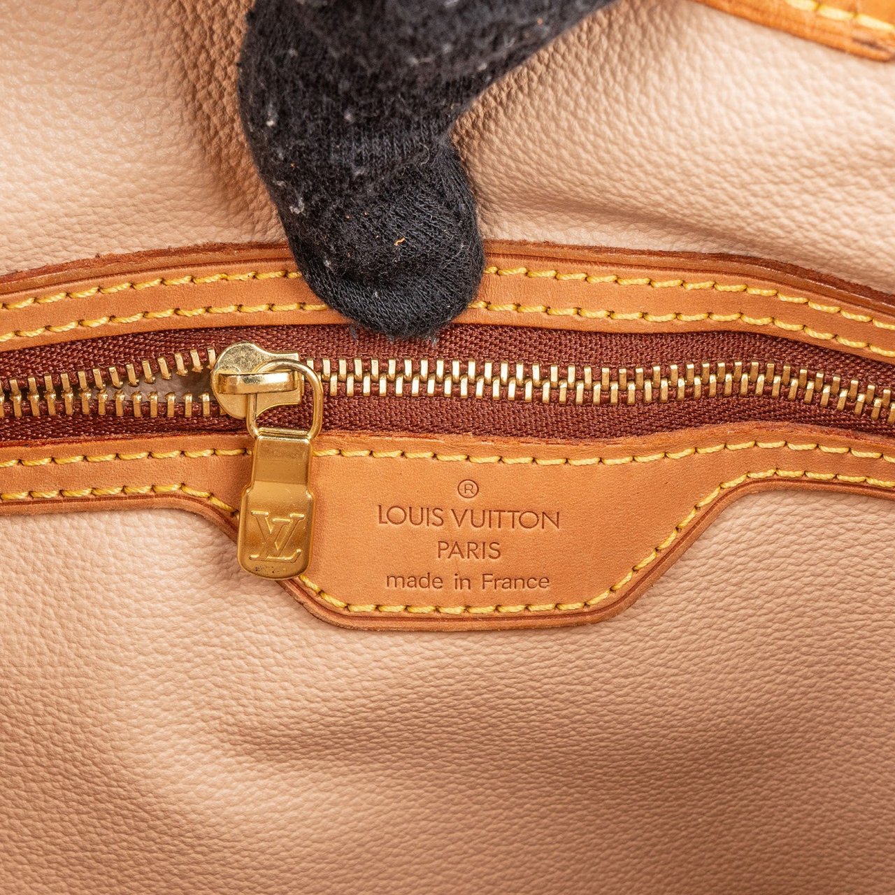 Louis Vuitton Monogram Canvas Bucket PM Shoulder Bag Bruin