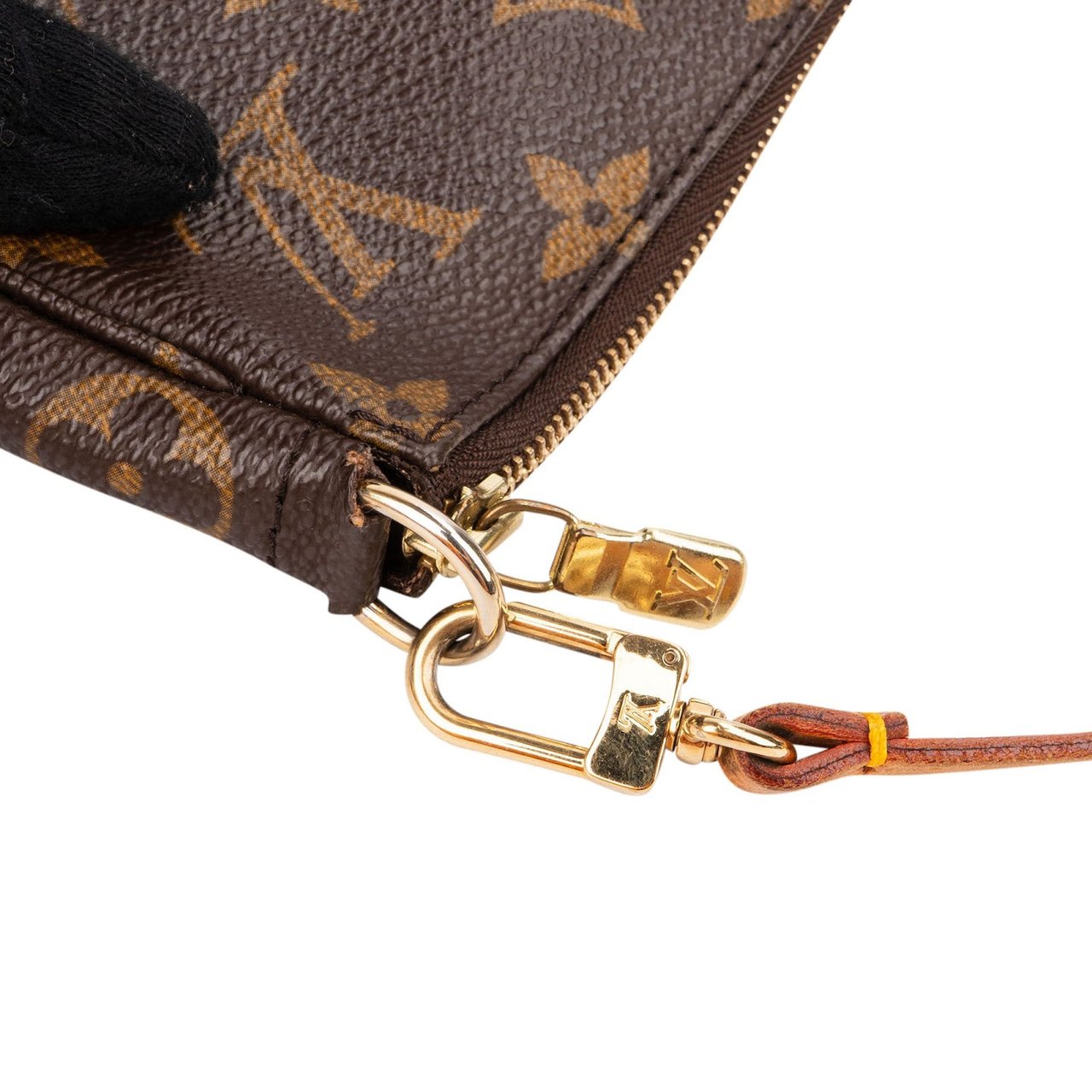 Louis Vuitton Monogram Canvas Pochette Accessoires Handbag Bruin