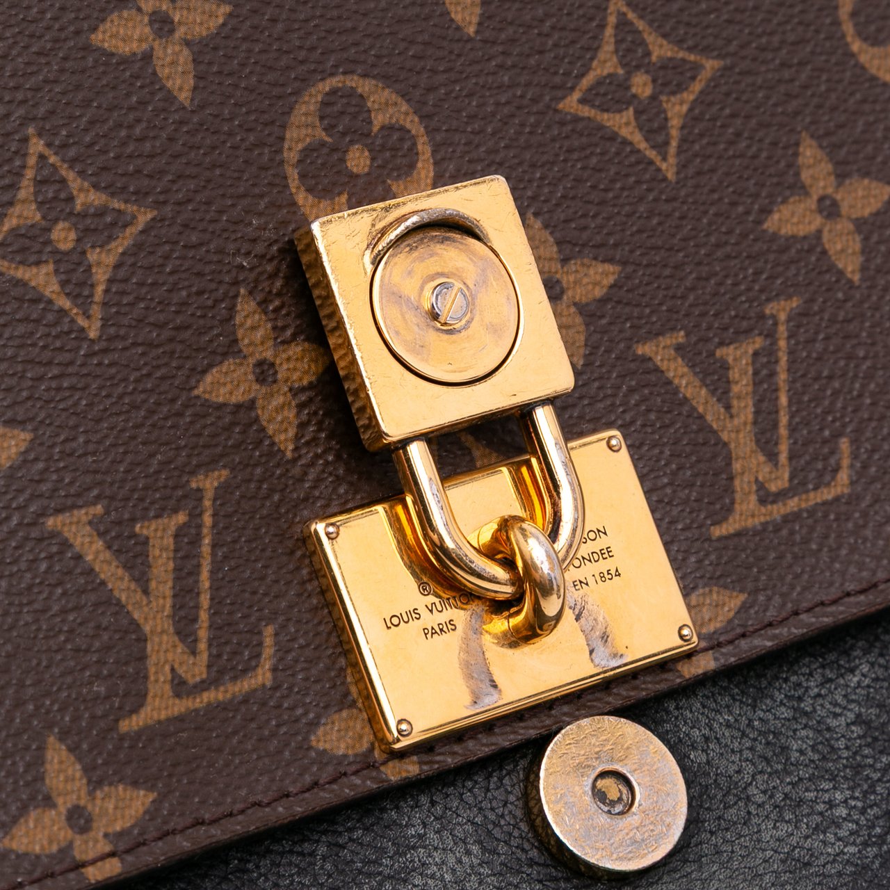 Louis Vuitton Monogram Marignan Bruin