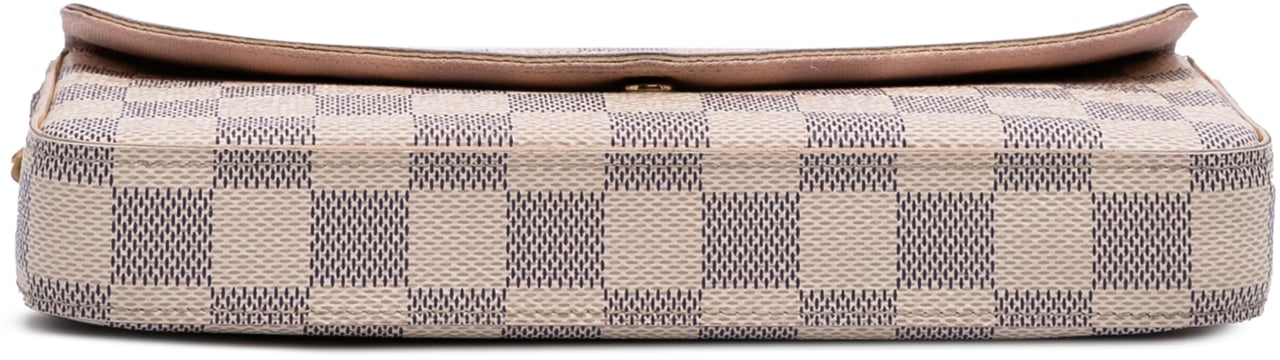 Louis Vuitton Damier Azur Pochette Felicie Wit