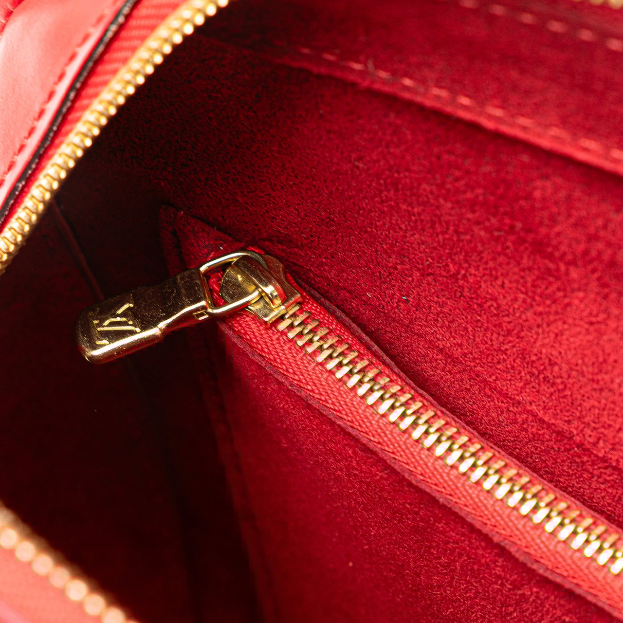 Louis Vuitton Epi Pont Neuf Rood