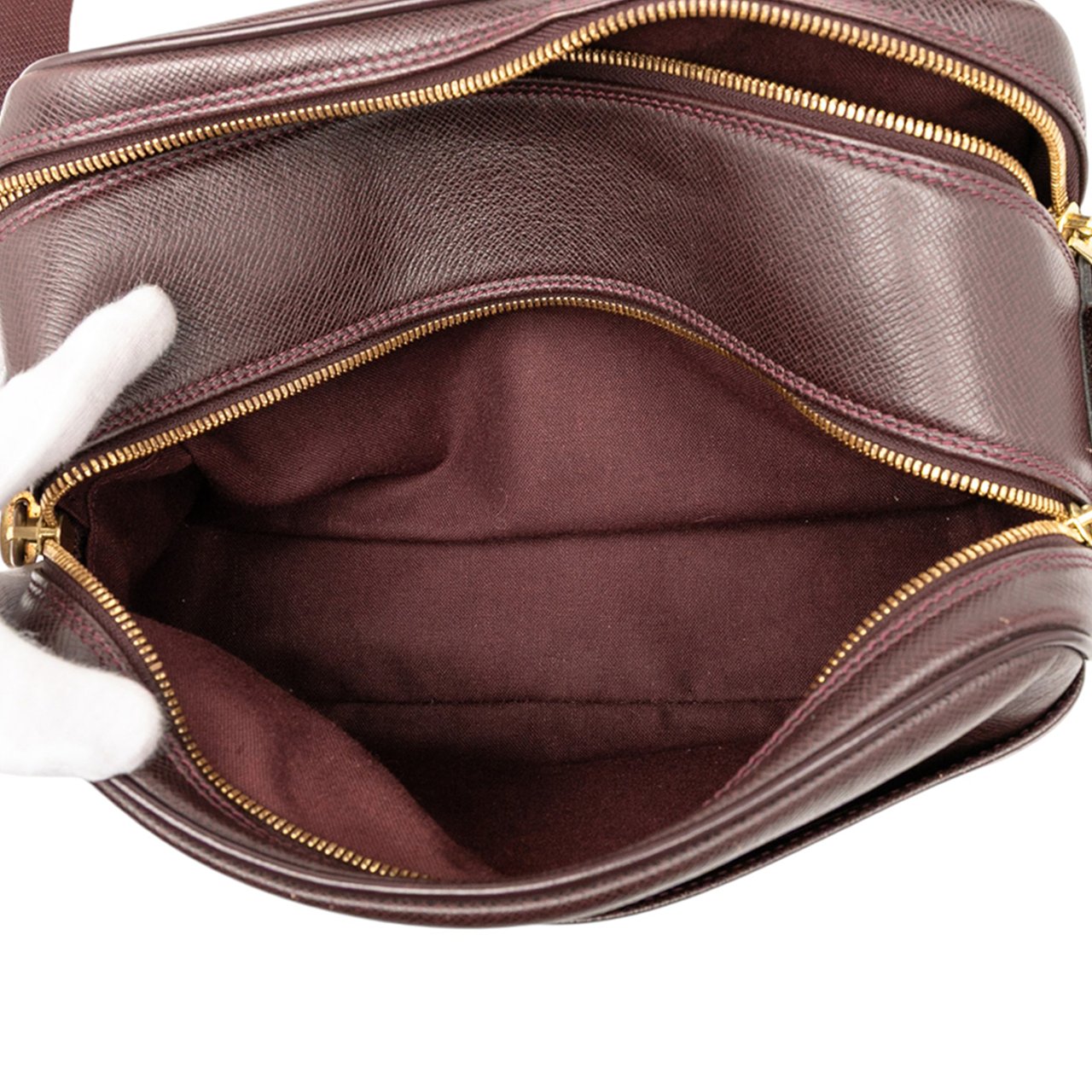 Louis Vuitton Taiga Reporter PM Rood