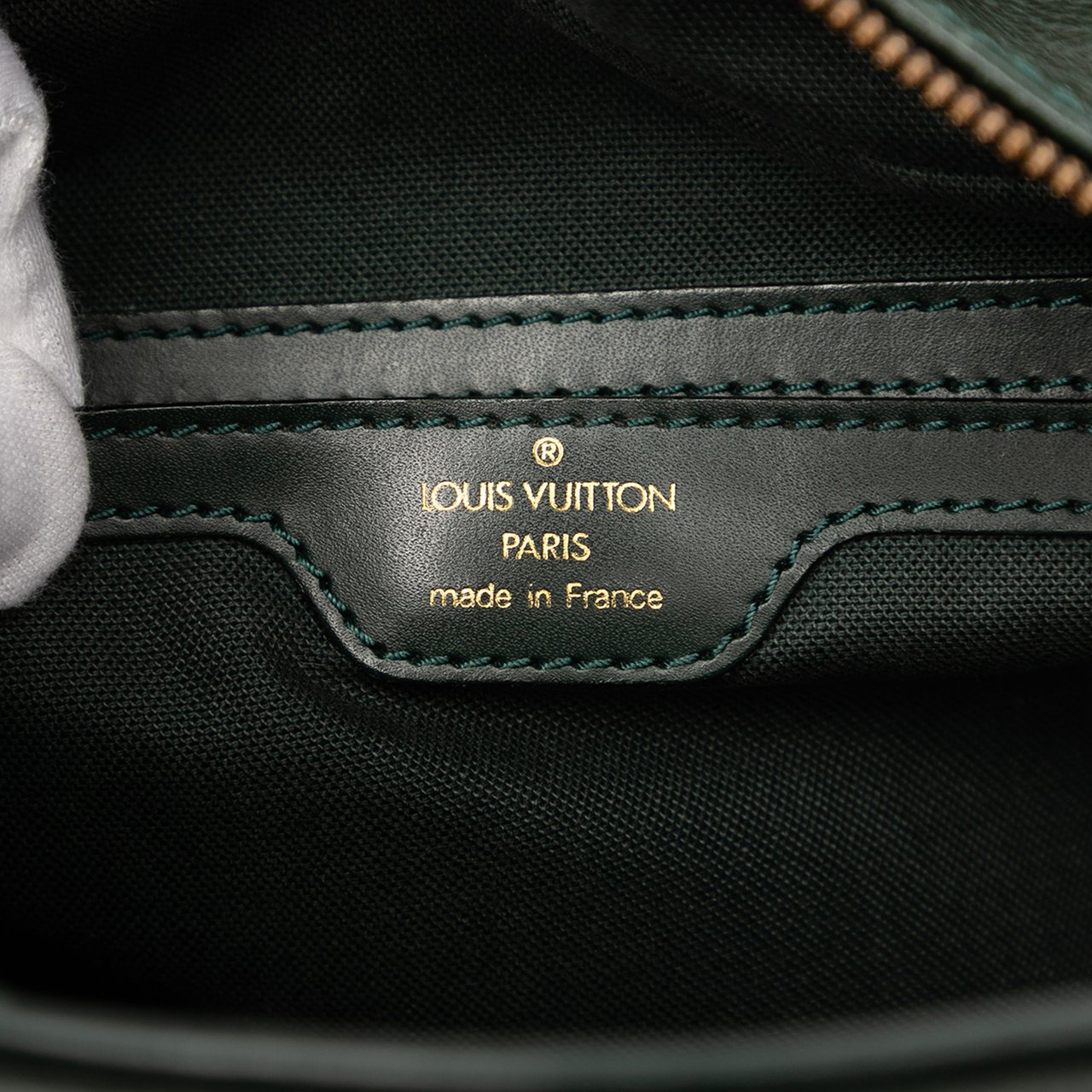 Louis Vuitton Taiga Reporter PM Groen