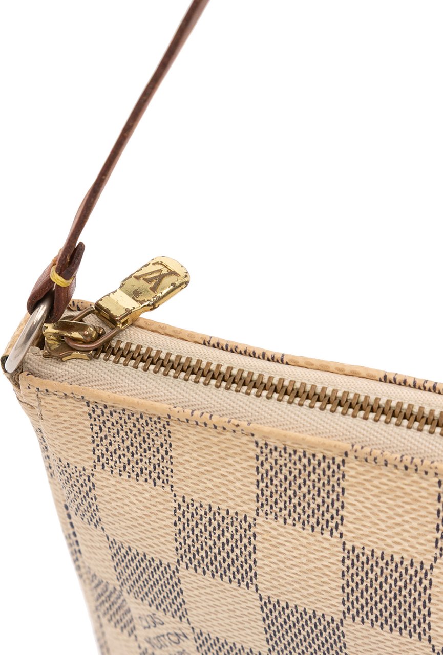 Louis Vuitton Damier Azur Pochette Accessoires Wit