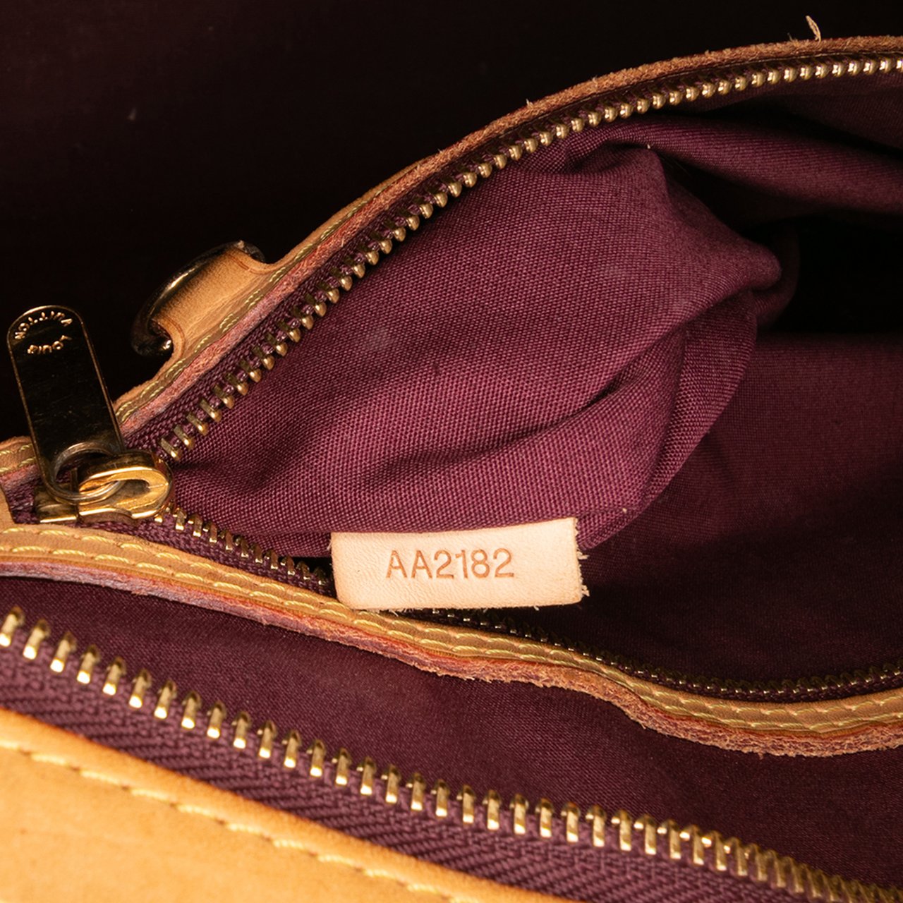 Louis Vuitton Monogram Vernis Brea MM Rood