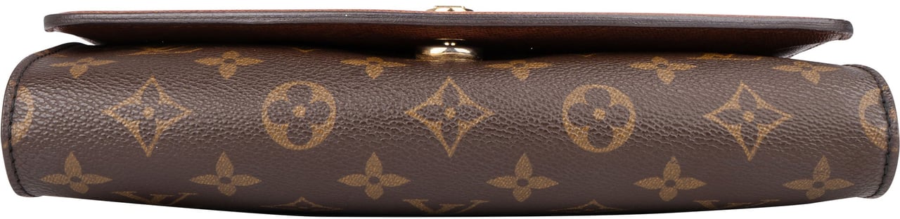 Louis Vuitton Louis Vuitton Canvas Monogram Bordeaux Crossbody Bag Bruin