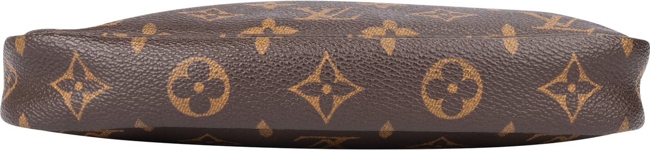 Louis Vuitton Louis Vuitton Canvas Monogram Pochette Accessoire Handbag Bruin
