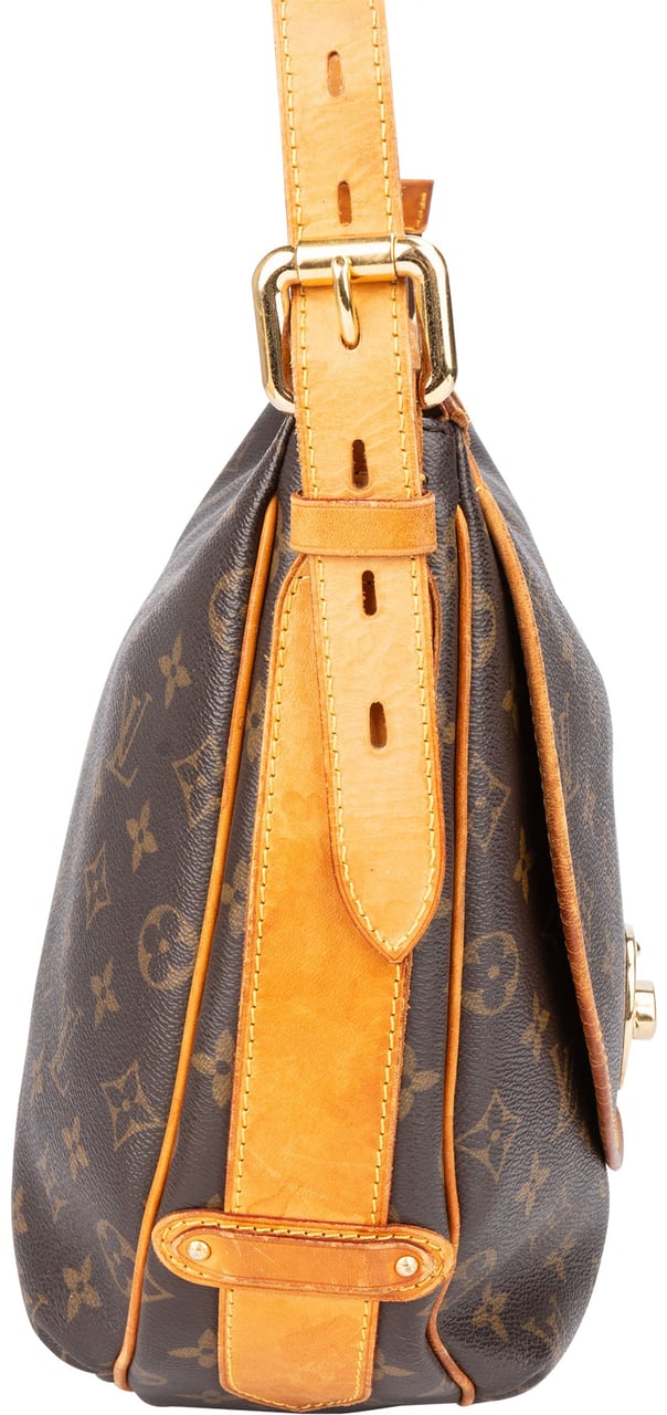 Louis Vuitton Louis Vuitton Canvas Monogram Tulum GM Crossbody Bag Bruin