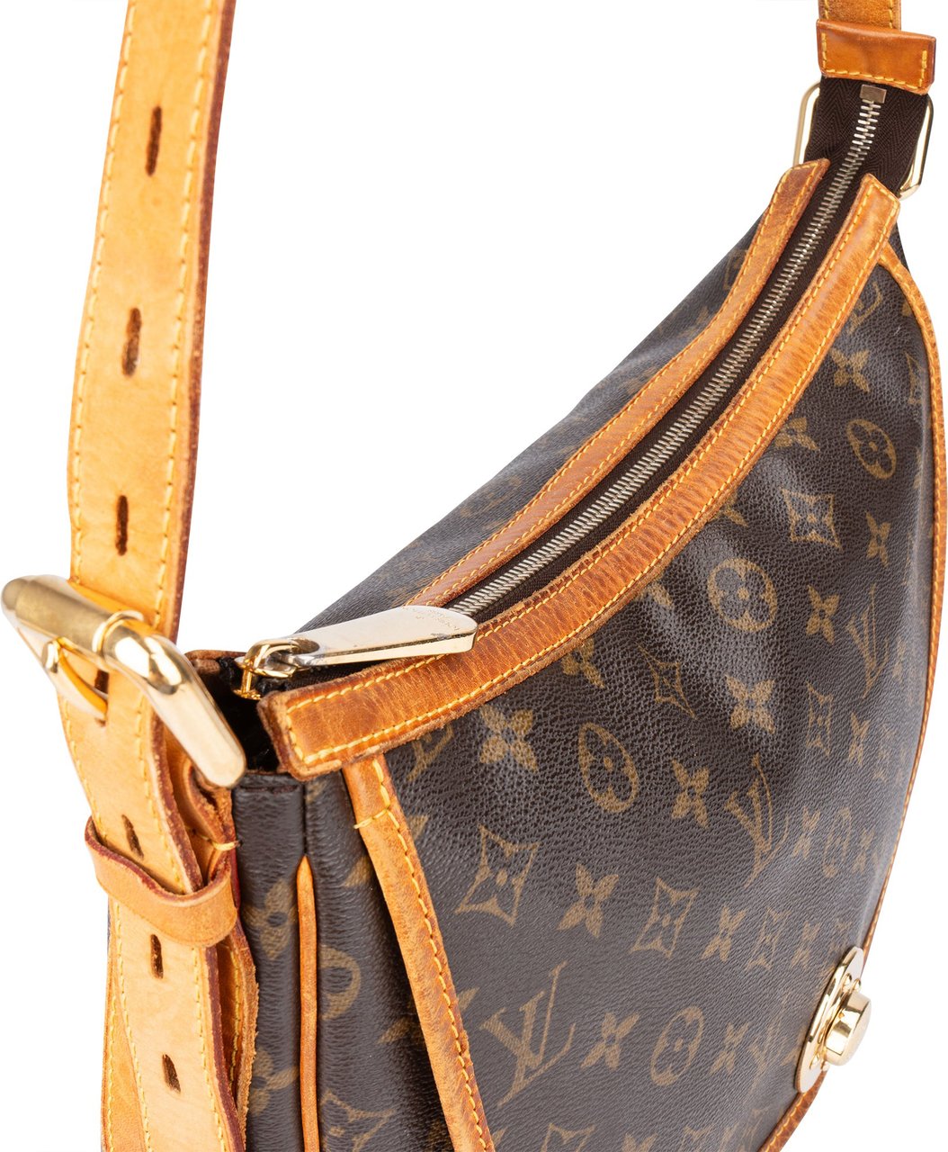 Louis Vuitton Louis Vuitton Canvas Monogram Tulum GM Crossbody Bag Bruin