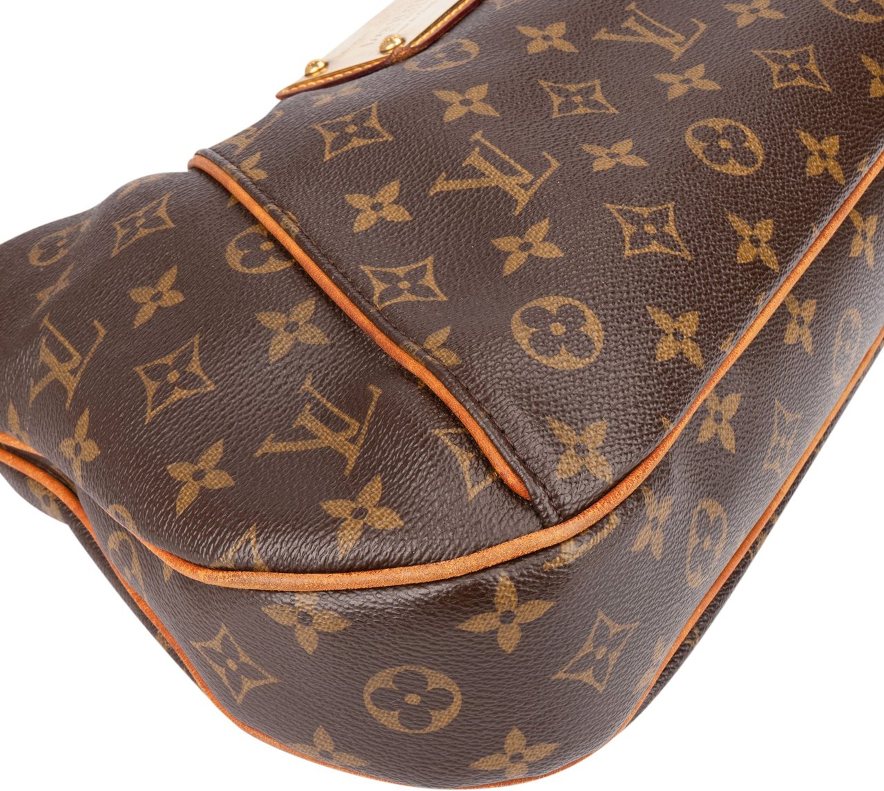 Louis Vuitton Louis Vuitton Canvas Monogram Thames GM Shoulder Bag Bruin