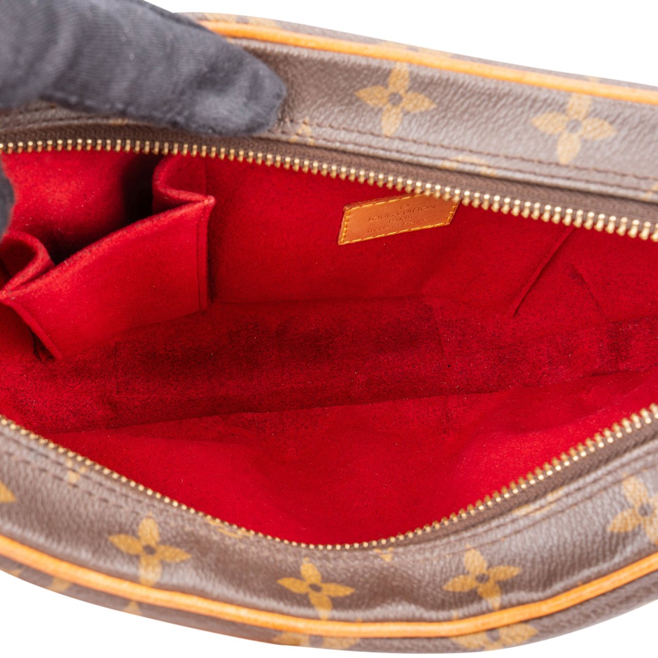 Louis Vuitton Louis Vuitton Canvas Monogram Croissant MM Shoulder Bag Bruin