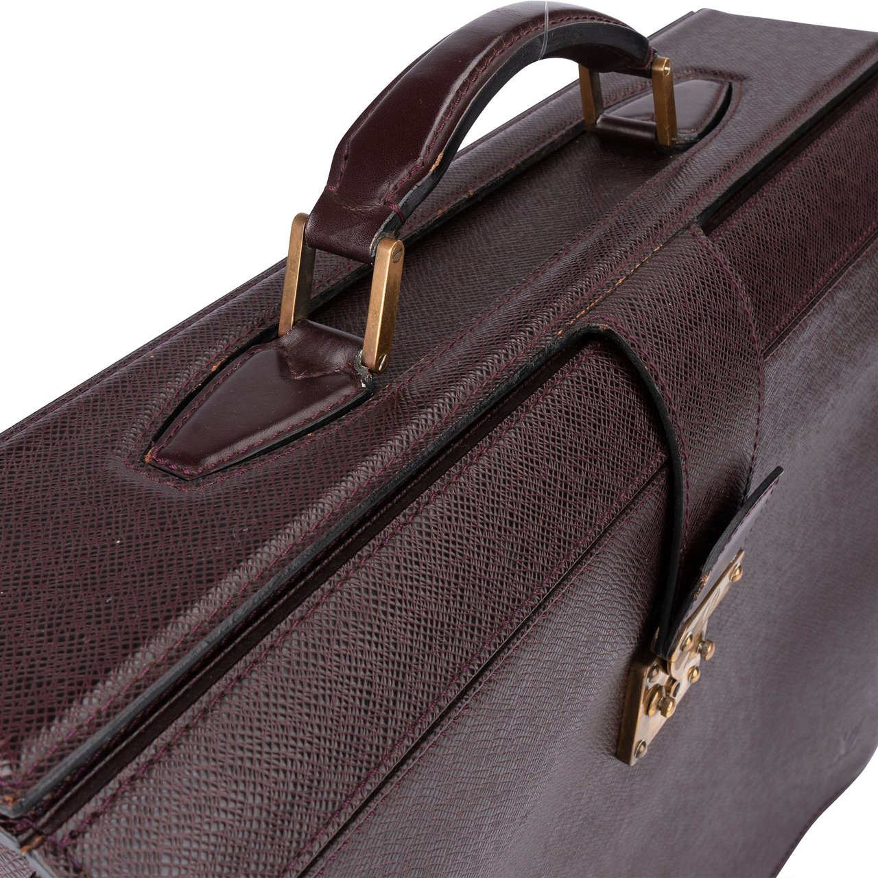 Louis Vuitton Taiga Leather Pilot Oural Business Handbag Paars