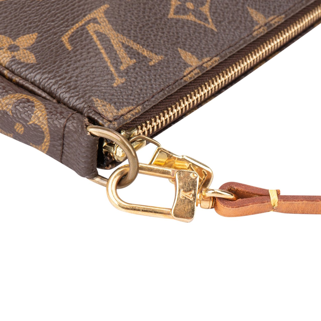 Louis Vuitton Louis Vuitton Canvas Monogram Pochette Accessoire Handbag Bruin