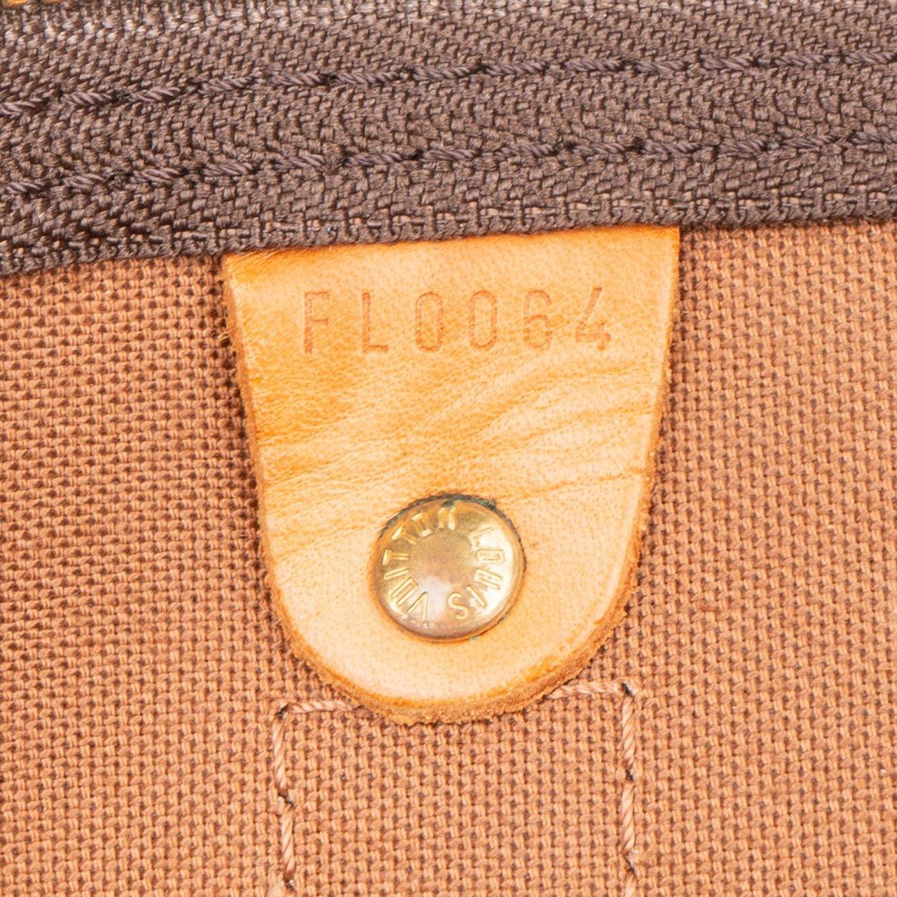 Louis Vuitton Monogram Canvas Keepall 55 Bandoulière Travel Bag Bruin