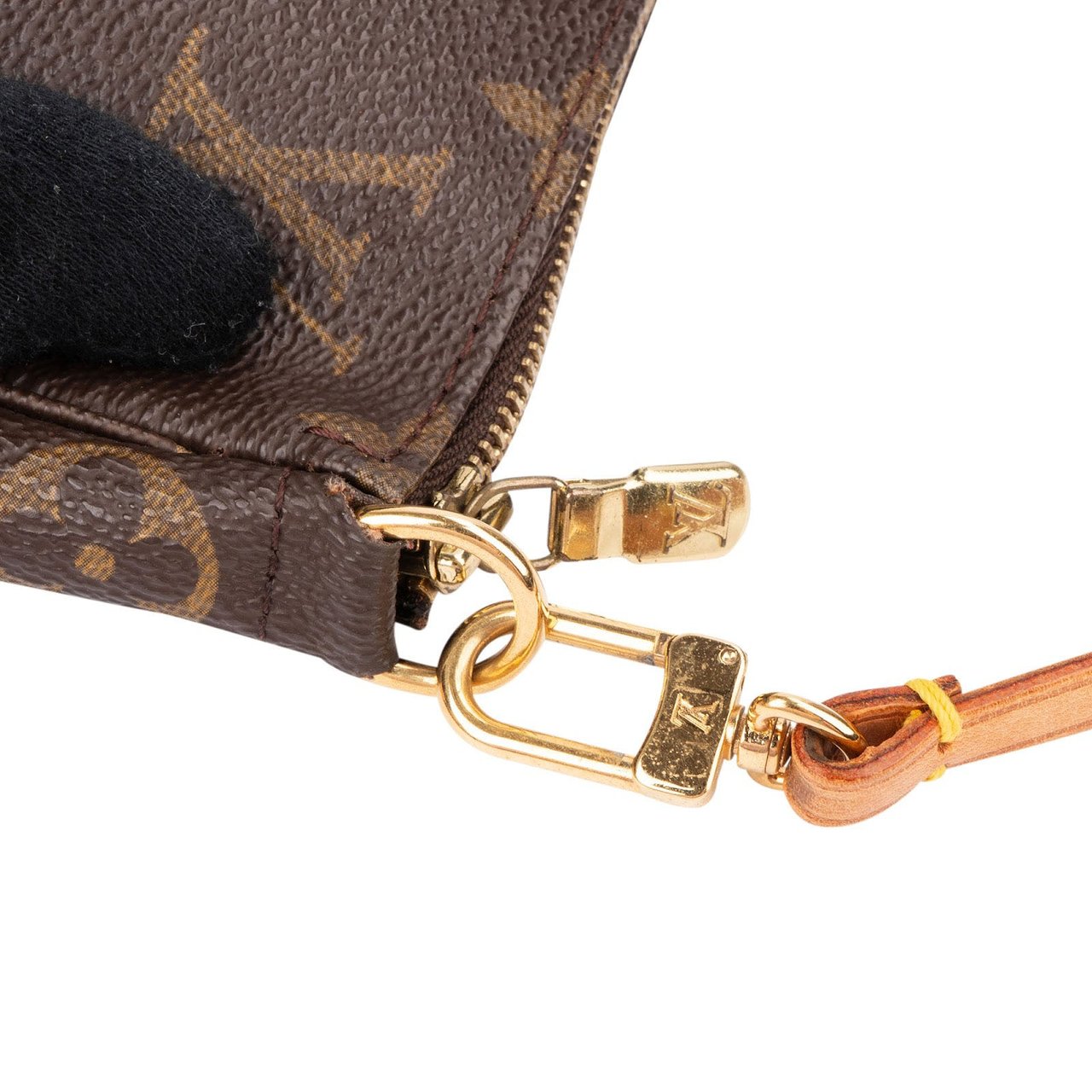Louis Vuitton Monogram Canvas Pochette Accessoires Handbag Bruin
