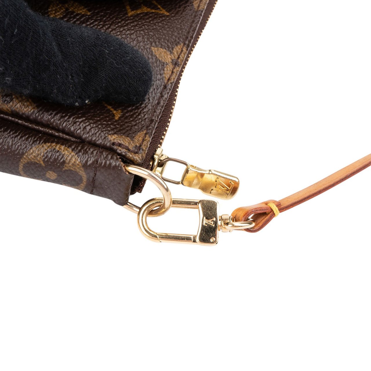 Louis Vuitton Monogram Canvas Pochette Accessoires Handbag Bruin