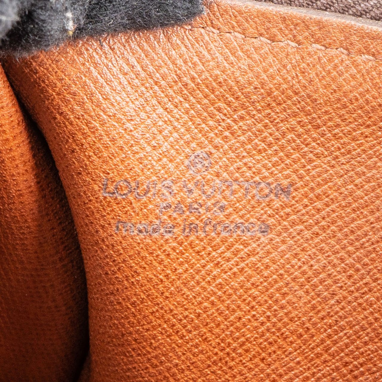 Louis Vuitton Monogram Canvas Papillon Set Handbag Bruin