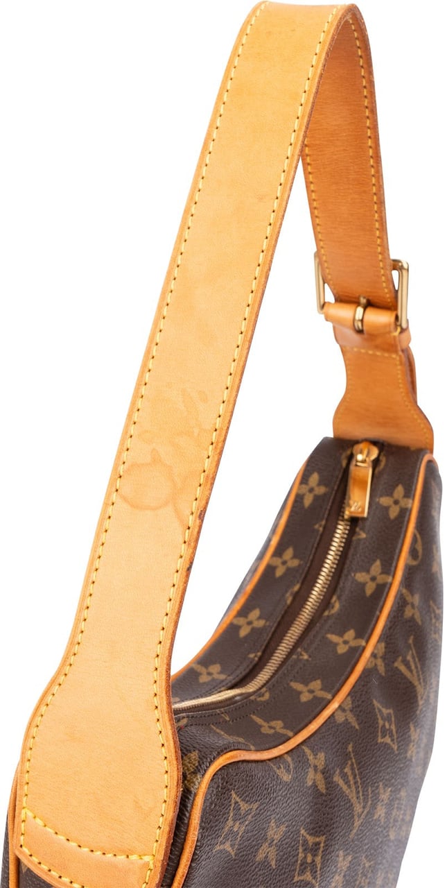 Louis Vuitton Monogram Canvas Croissant MM Shoulder Bag Bruin