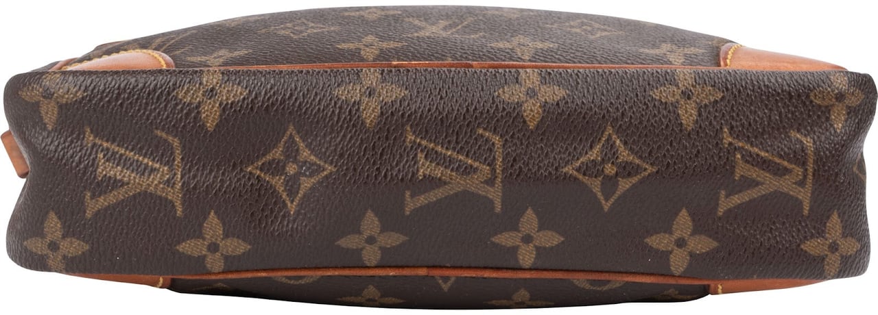 Louis Vuitton Monogram Canvas Trocadero 23 Crossbody Bag Bruin