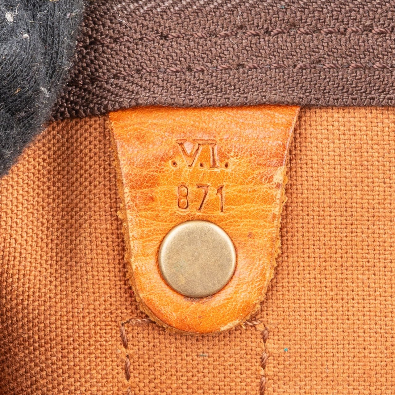 Louis Vuitton Monogram Canvas Keepall 50 Bandoulière Travel Bag Bruin