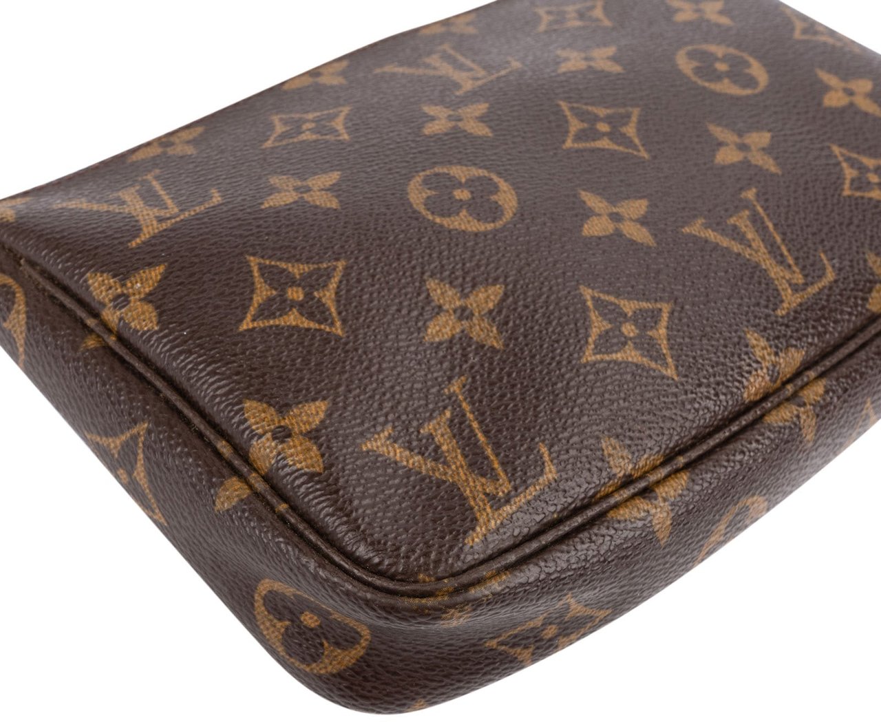 Louis Vuitton Monogram Canvas Pochette Accessoires Handbag Bruin