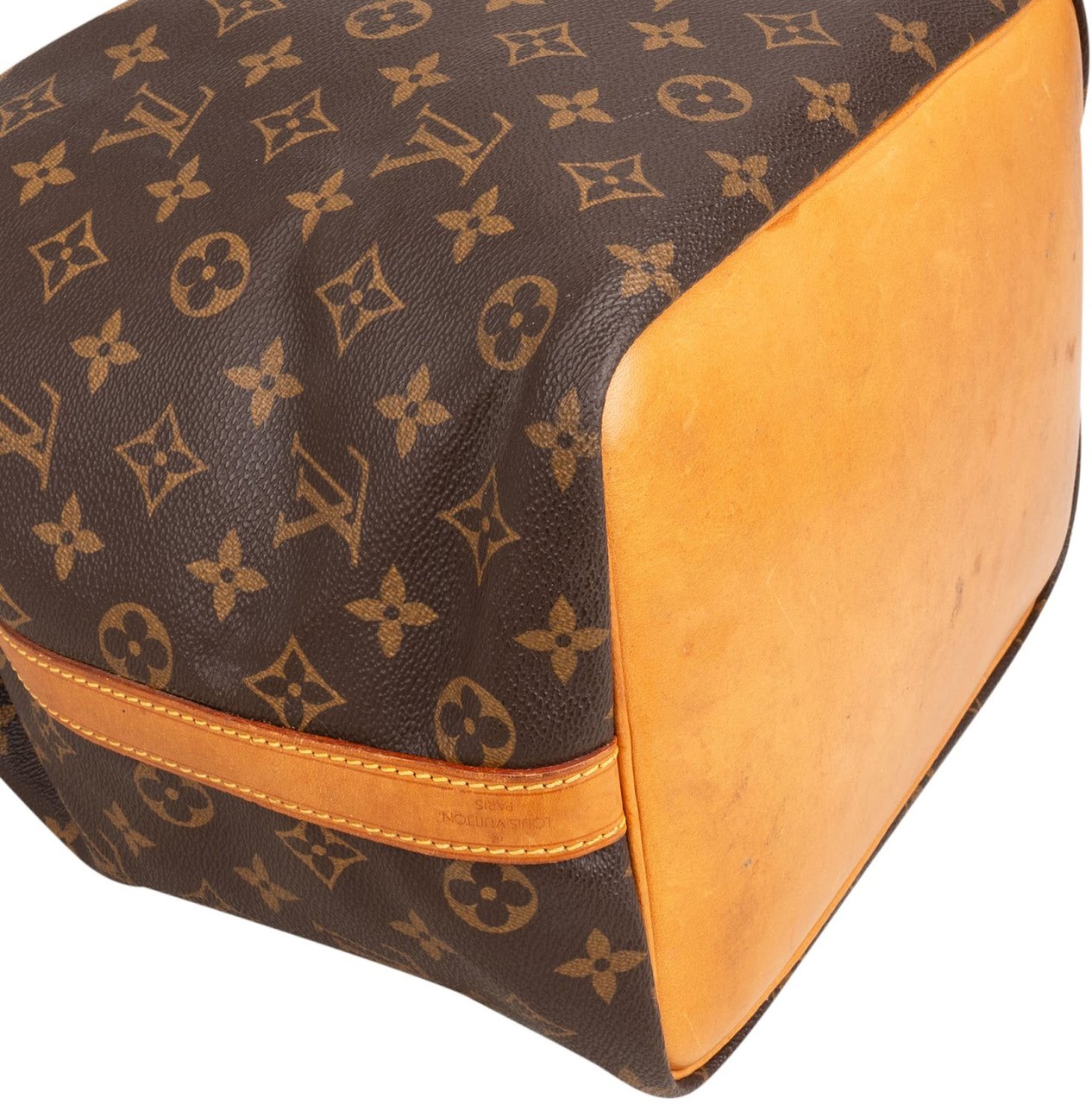 Louis Vuitton Monogram Canvas Sac Noé Petit Shoulder Bag Bruin