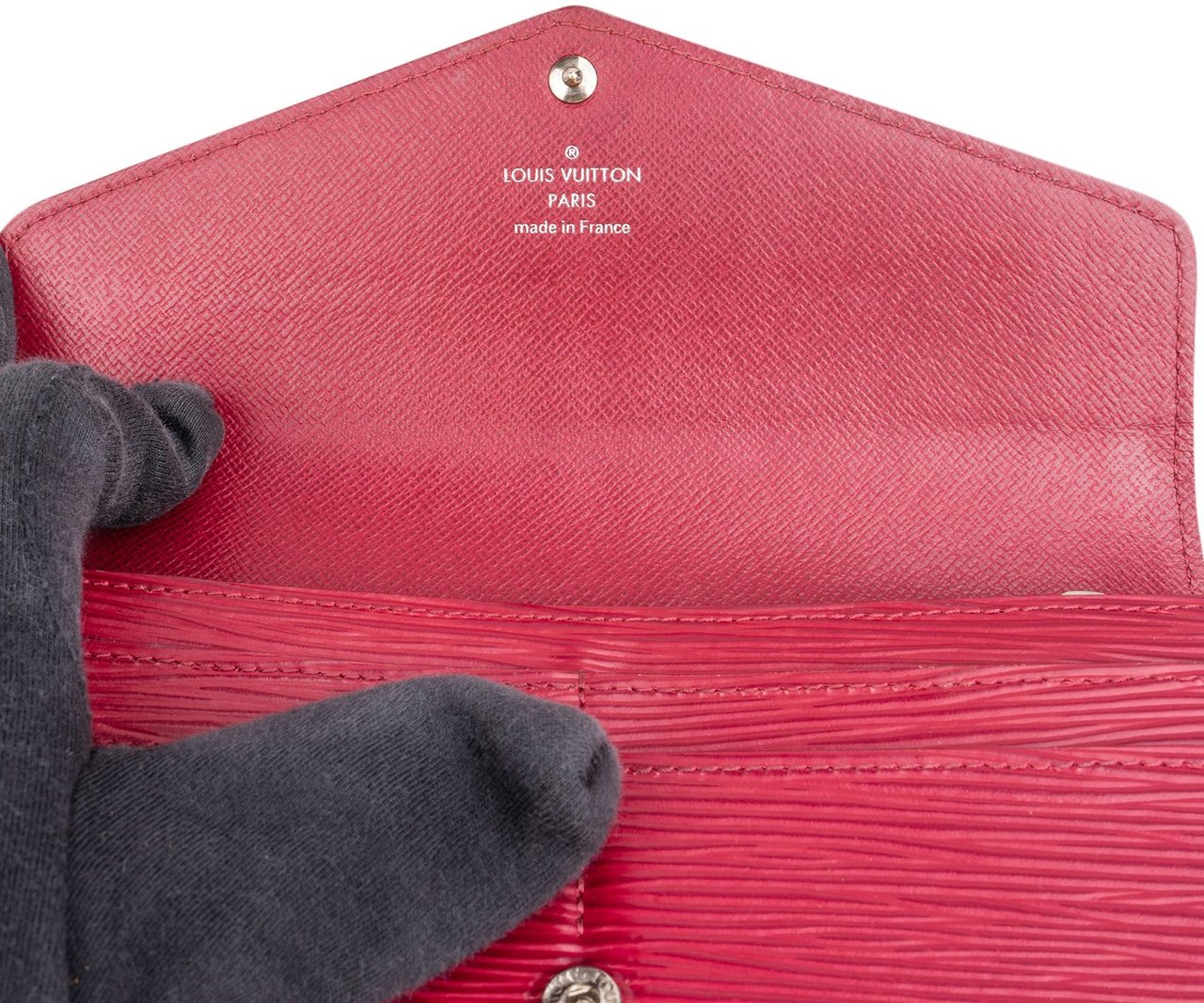 Louis Vuitton Fuchsia Epi Leather Sarah Wallet Roze