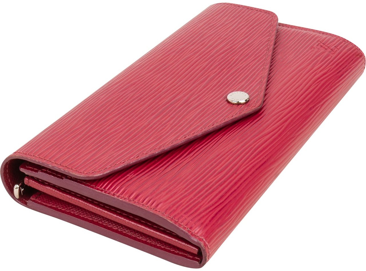 Louis Vuitton Fuchsia Epi Leather Sarah Wallet Roze