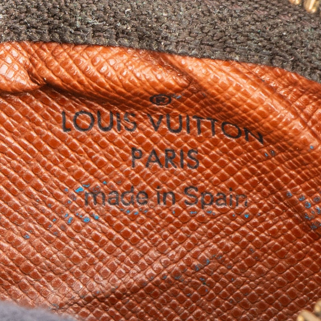 Louis Vuitton Monogram Canvas Cles Key Pouch Wallet Bruin