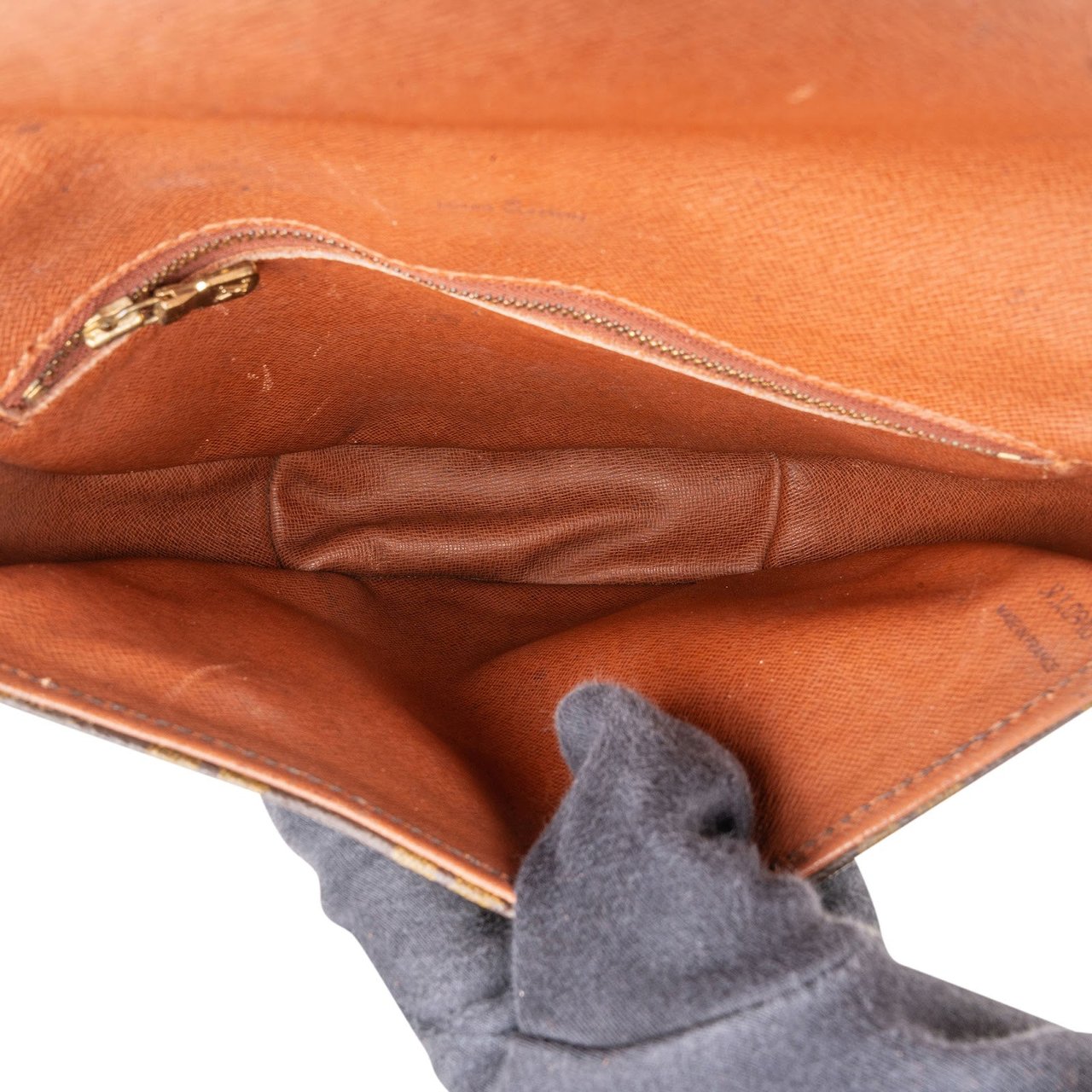 Louis Vuitton Monogram Canvas Chantilly MM Crossbody Bag Bruin
