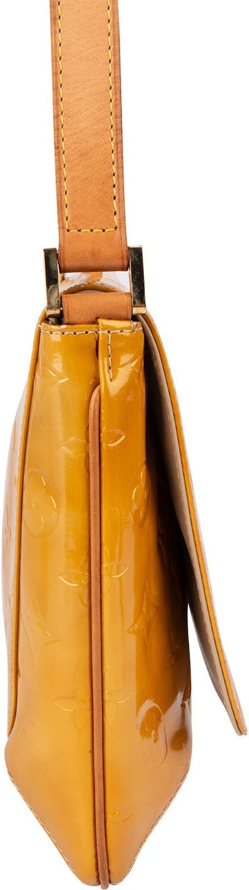 Louis Vuitton Monogram Vernis Leather Thompson Shoulder Bag Geel