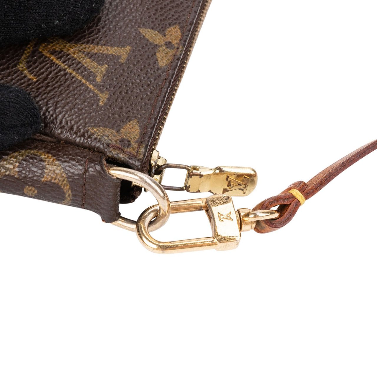 Louis Vuitton Monogram Canvas Pochette Accessoires Handbag Bruin