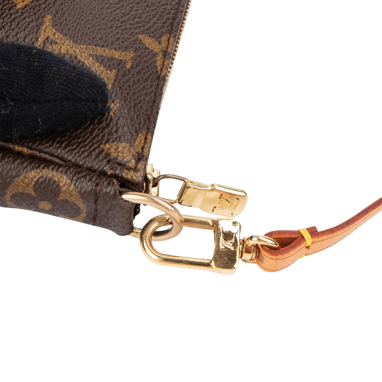 Louis Vuitton Monogram Canvas Pochette Accessoires Handbag Bruin