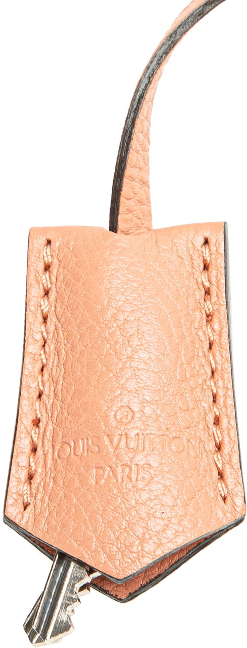 Louis Vuitton Monogram Mahina Selene PM Roze