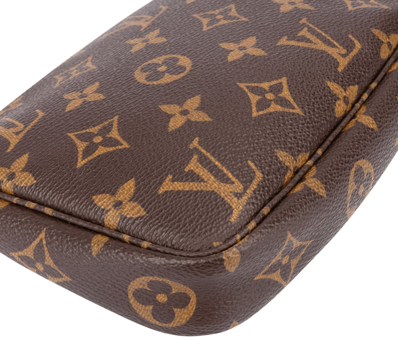 Louis Vuitton Louis Vuitton Canvas Monogram Pochette Accessoire Handbag Bruin