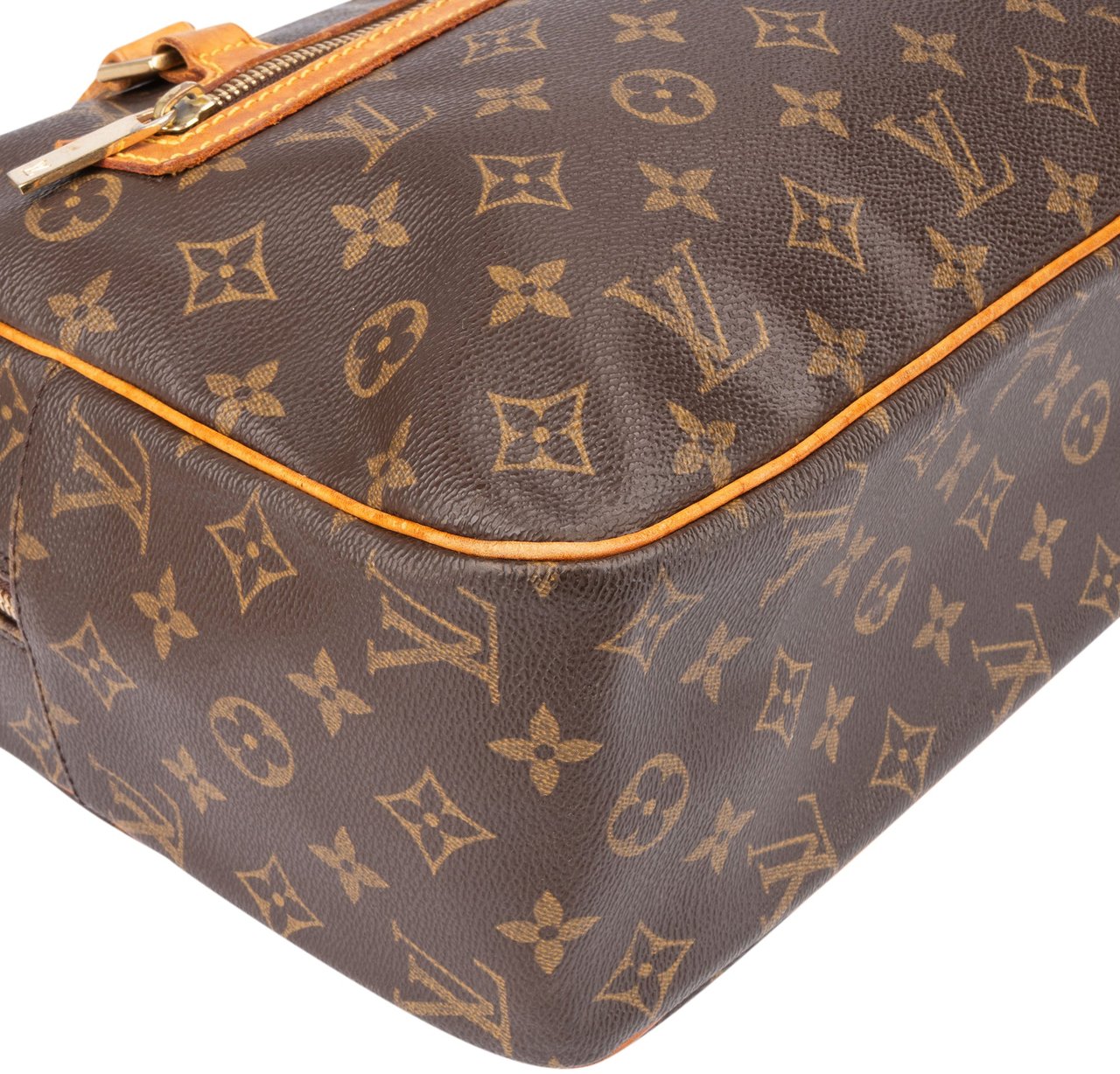 Louis Vuitton Canvas Monogram Cite GM Shoulder Bag Bruin
