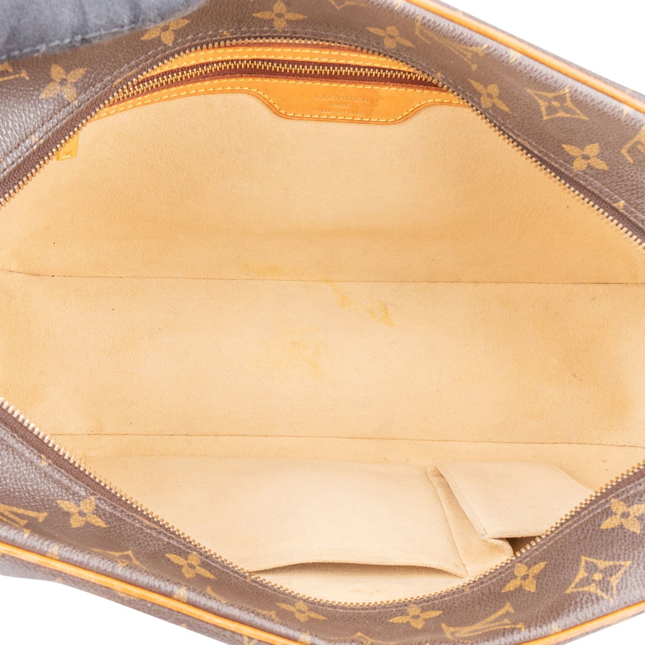 Louis Vuitton Canvas Monogram Cite GM Shoulder Bag Bruin