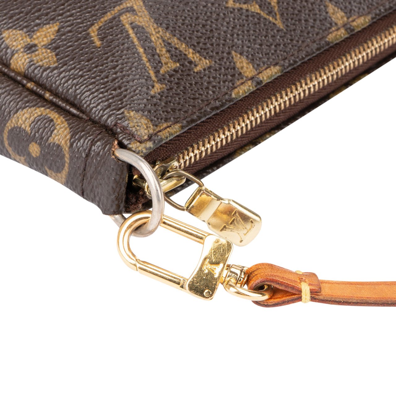 Louis Vuitton Louis Vuitton Canvas Monogram Pochette Accessoire Handbag Bruin