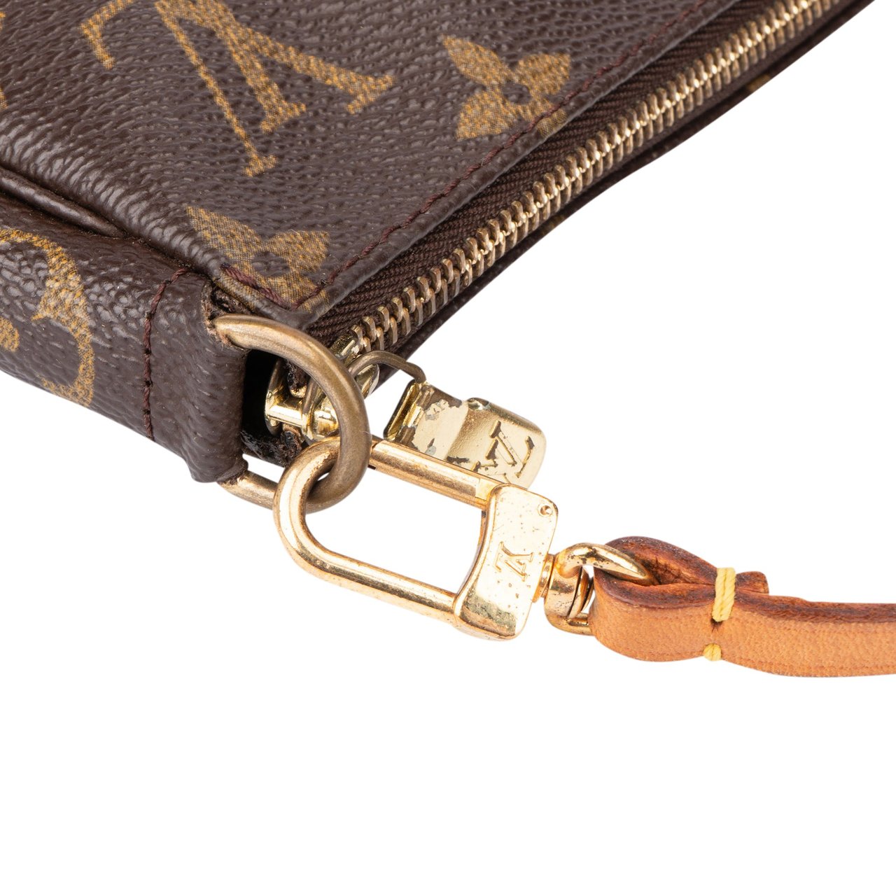 Louis Vuitton Louis Vuitton Canvas Monogram Pochette Accessoire Handbag Bruin