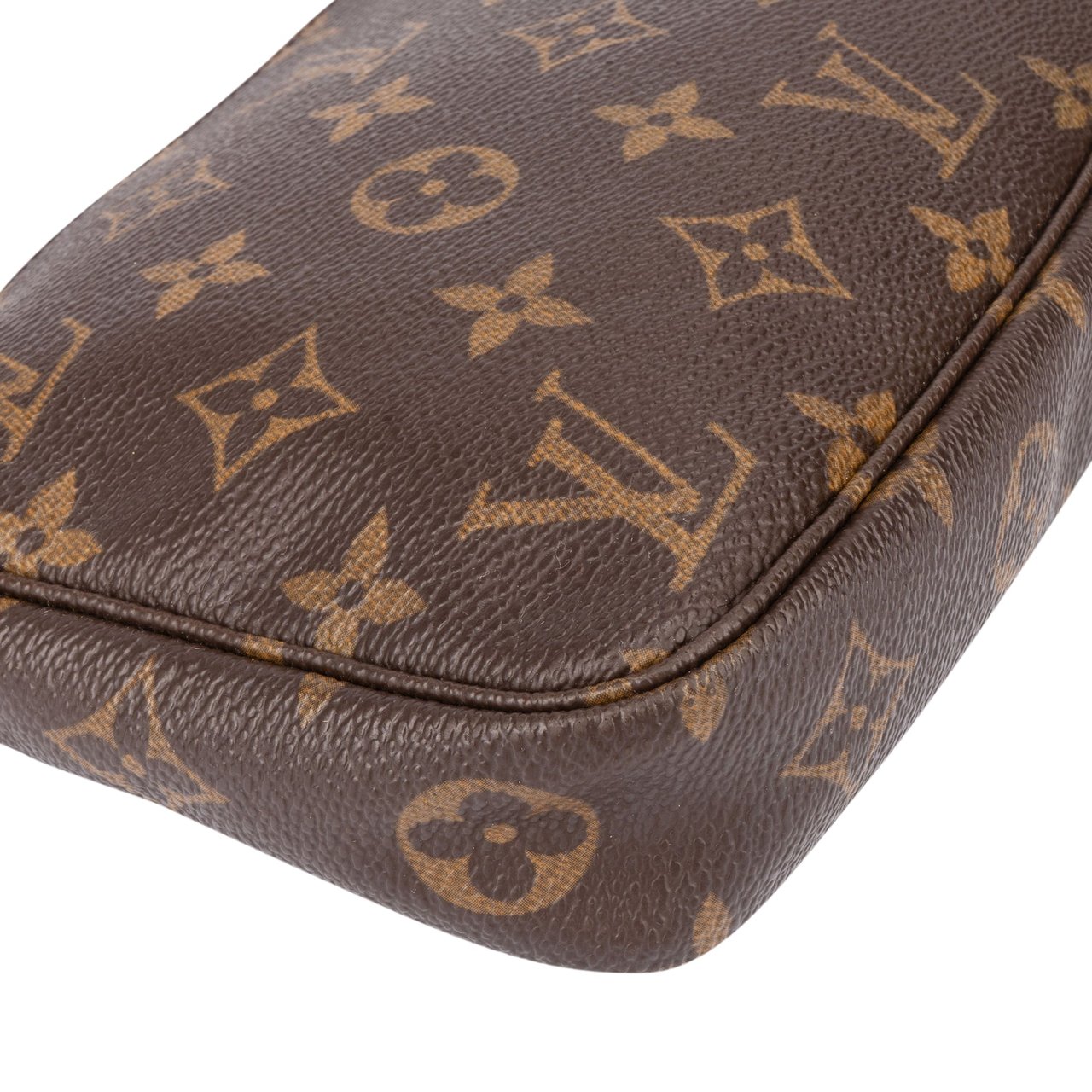 Louis Vuitton Louis Vuitton Canvas Monogram Pochette Accessoire Handbag Bruin